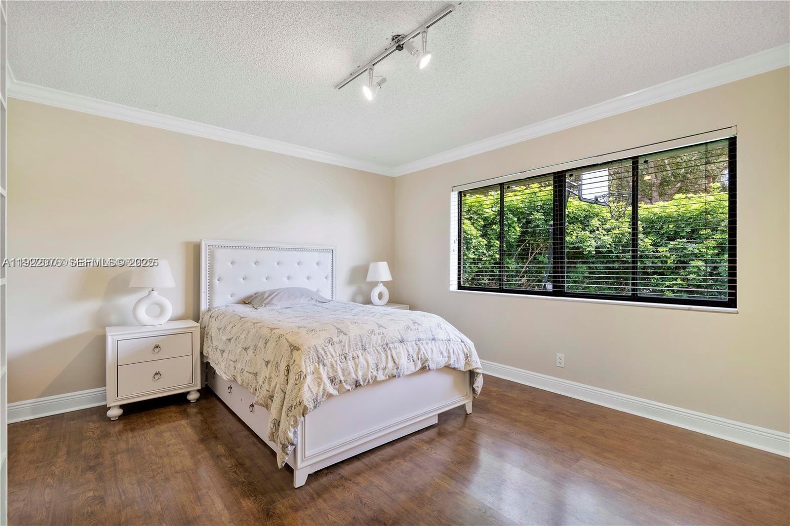 WOODLANDS SEC 2 - Residential