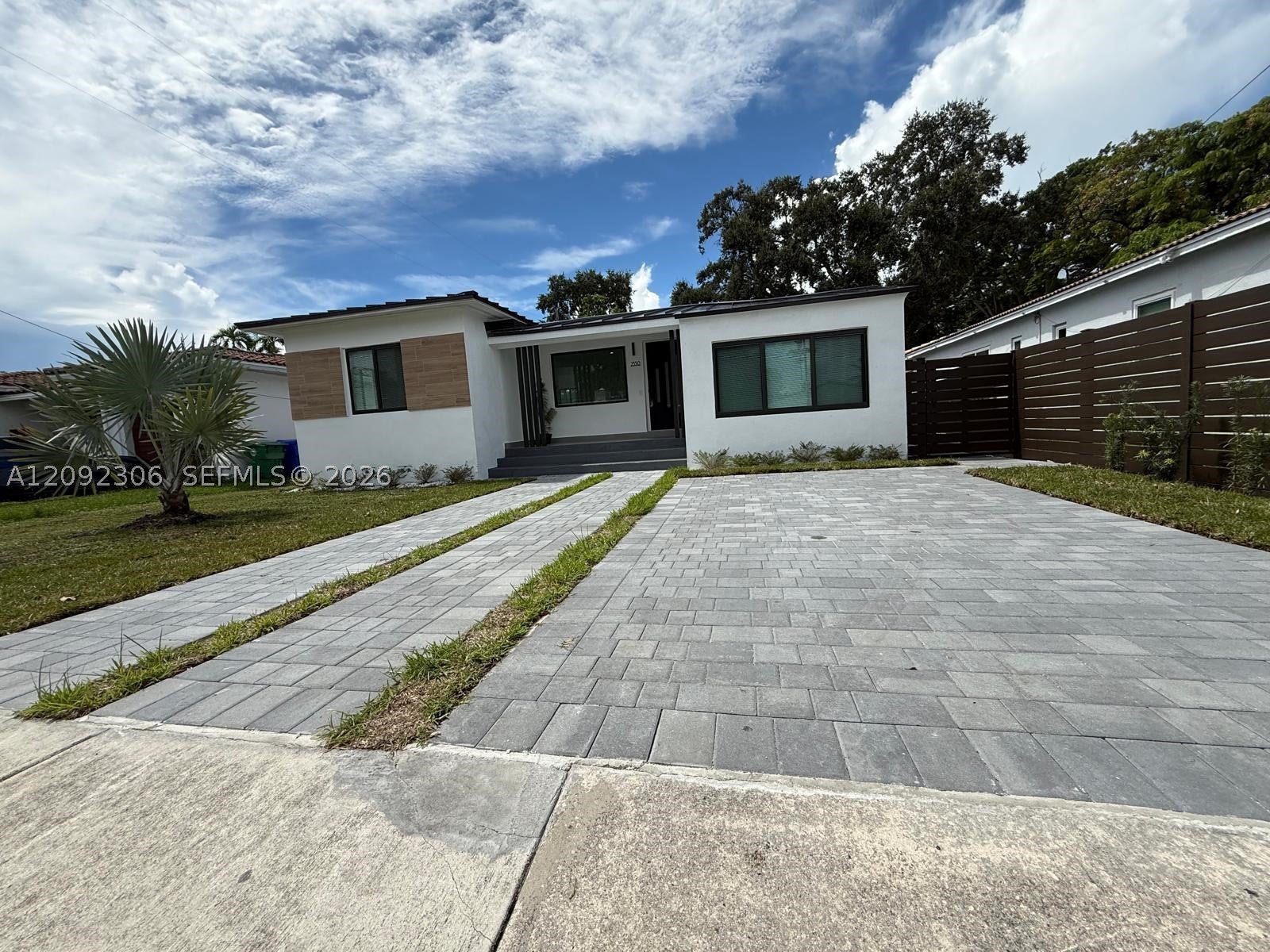 2350 SW 22nd Ave