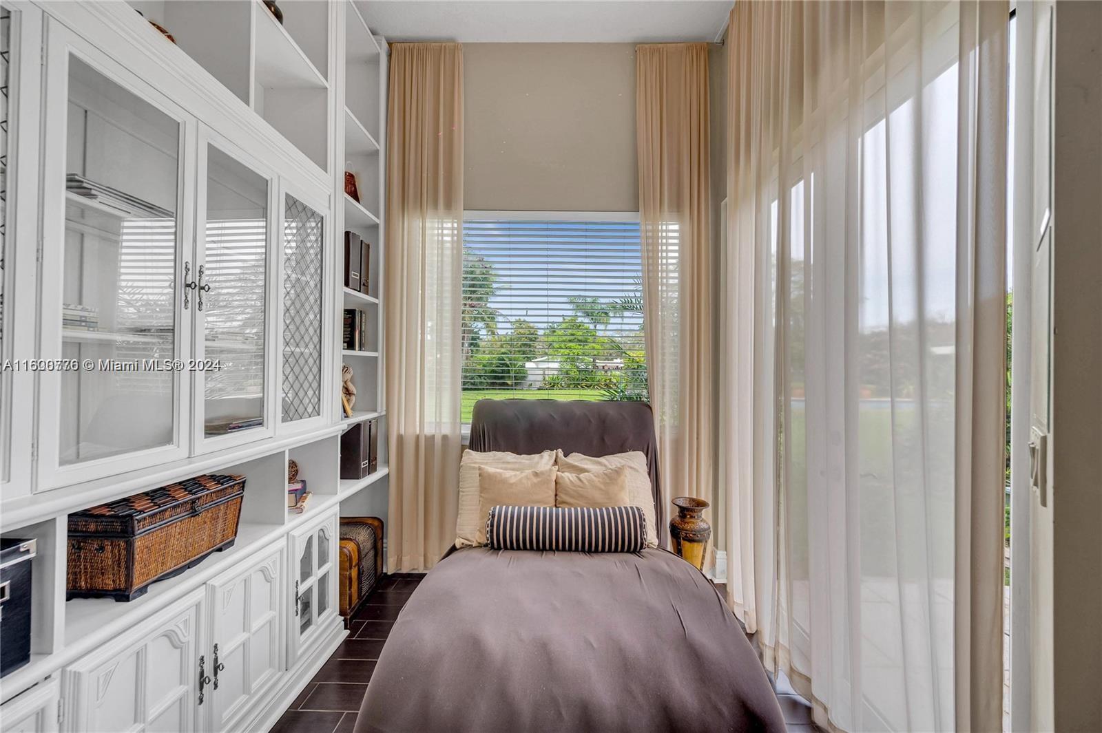 North Kendall Ranch Estate - Residential