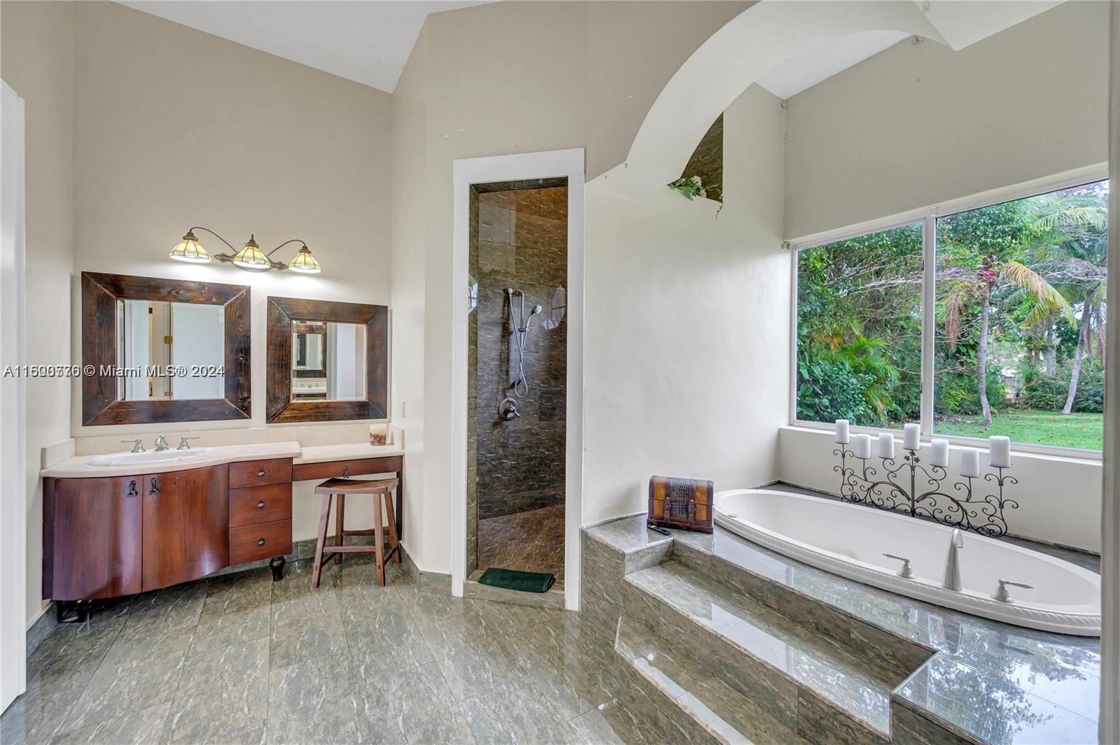 North Kendall Ranch Estate - Residential