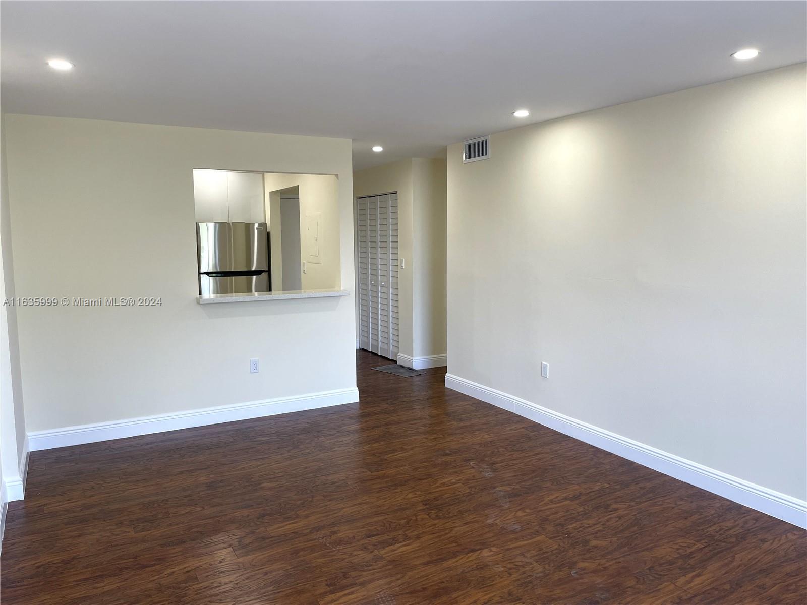 WOODSIDE APTS CONDO - Residential Lease