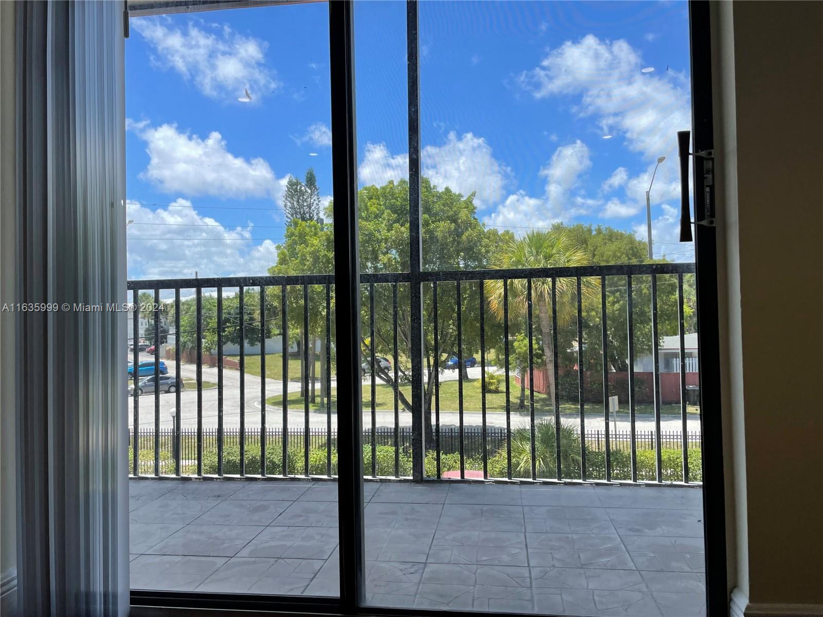 WOODSIDE APTS CONDO - Residential Lease