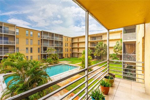 A home in Lauderdale Lakes