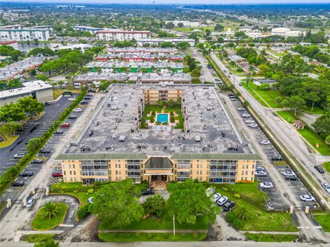 A home in Lauderdale Lakes