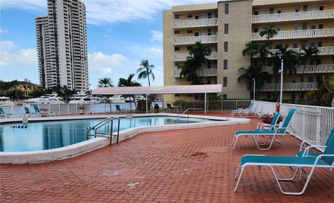 A home in Aventura