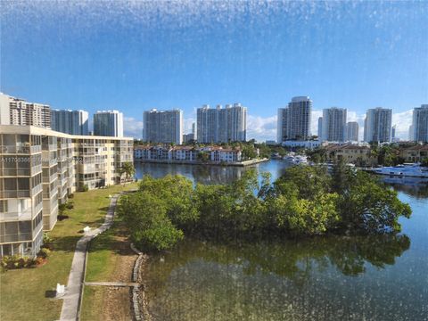 A home in Aventura