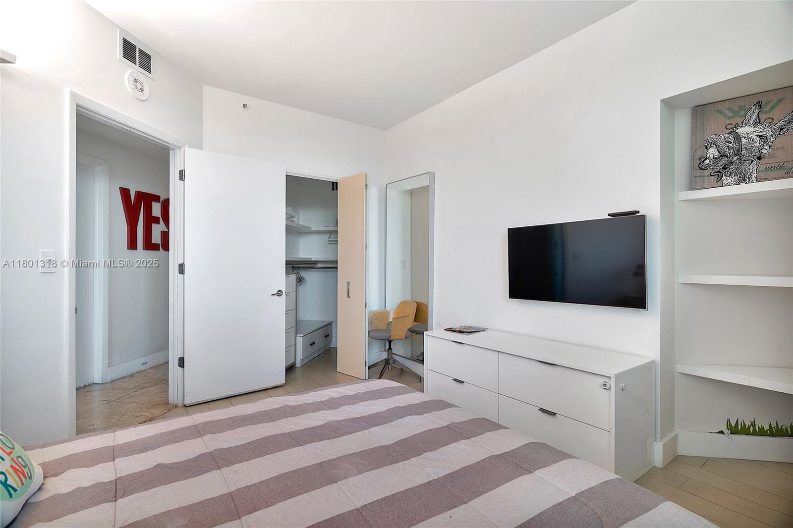 PORTOFINO TOWER CONDO - Residential Lease