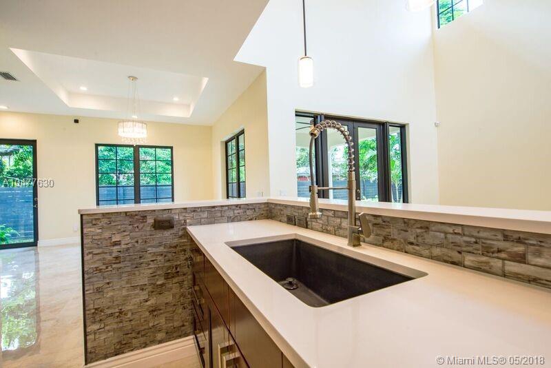 GRIFFING BISCAYNE PK ESTA - Residential Lease