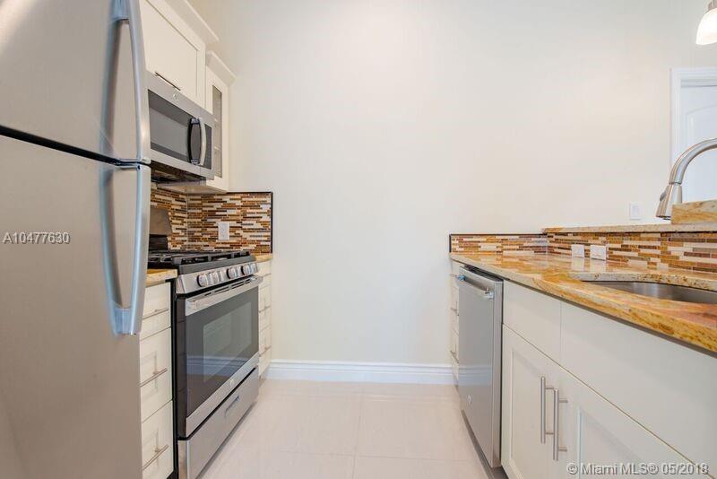 GRIFFING BISCAYNE PK ESTA - Residential Lease