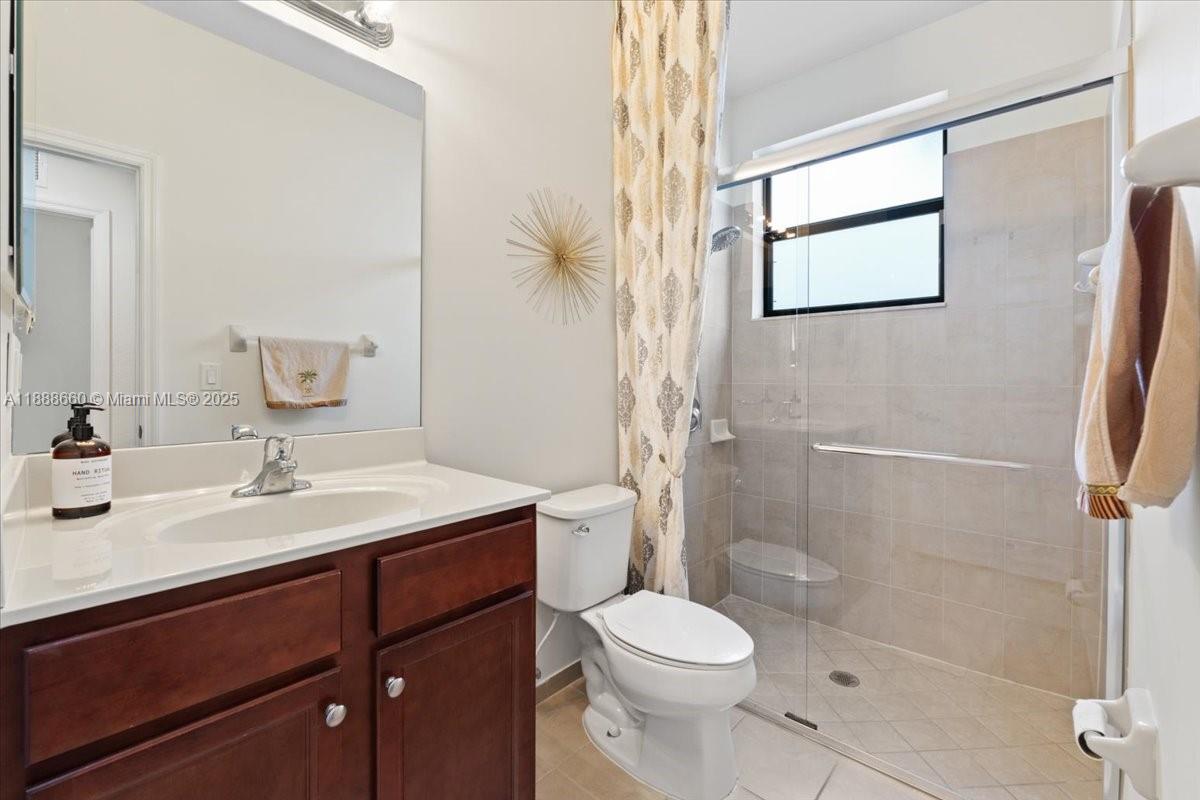 VENETIAN PARC WEST - Residential