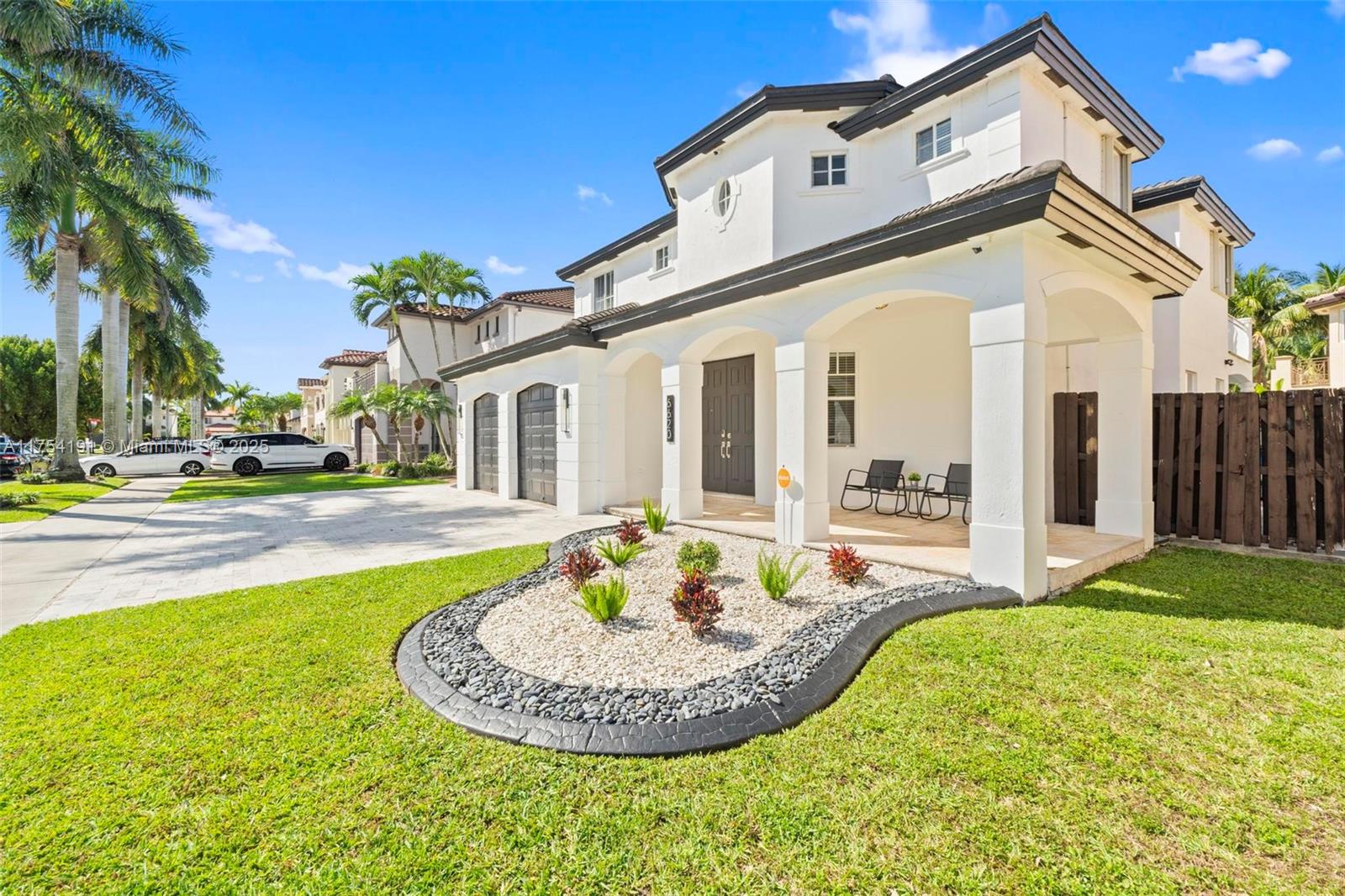 CRESTVIEW LAKES 1ST ADDN - Residential