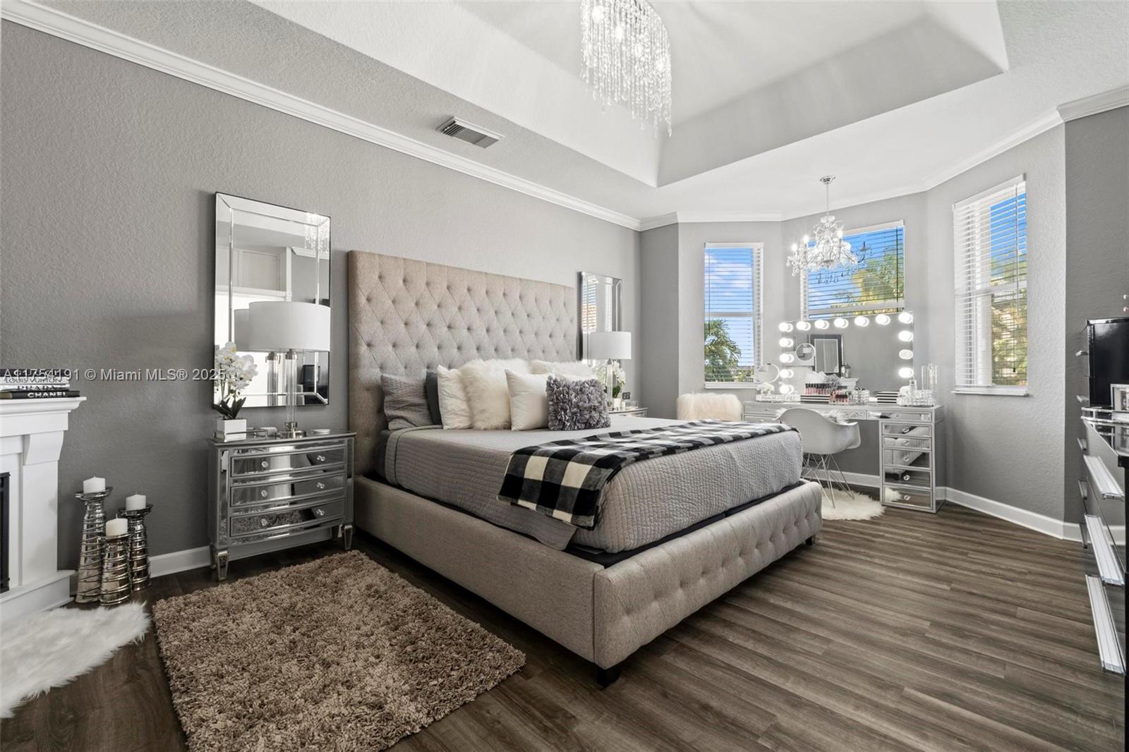 CRESTVIEW LAKES 1ST ADDN - Residential
