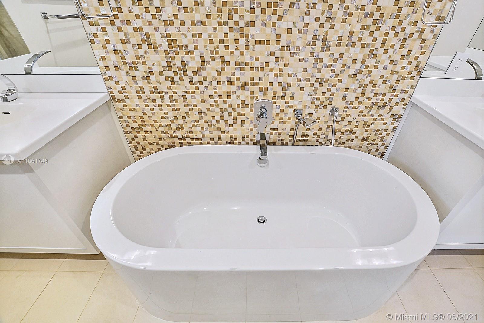 FLA FRUIT LANDS CO SUB NO - Residential