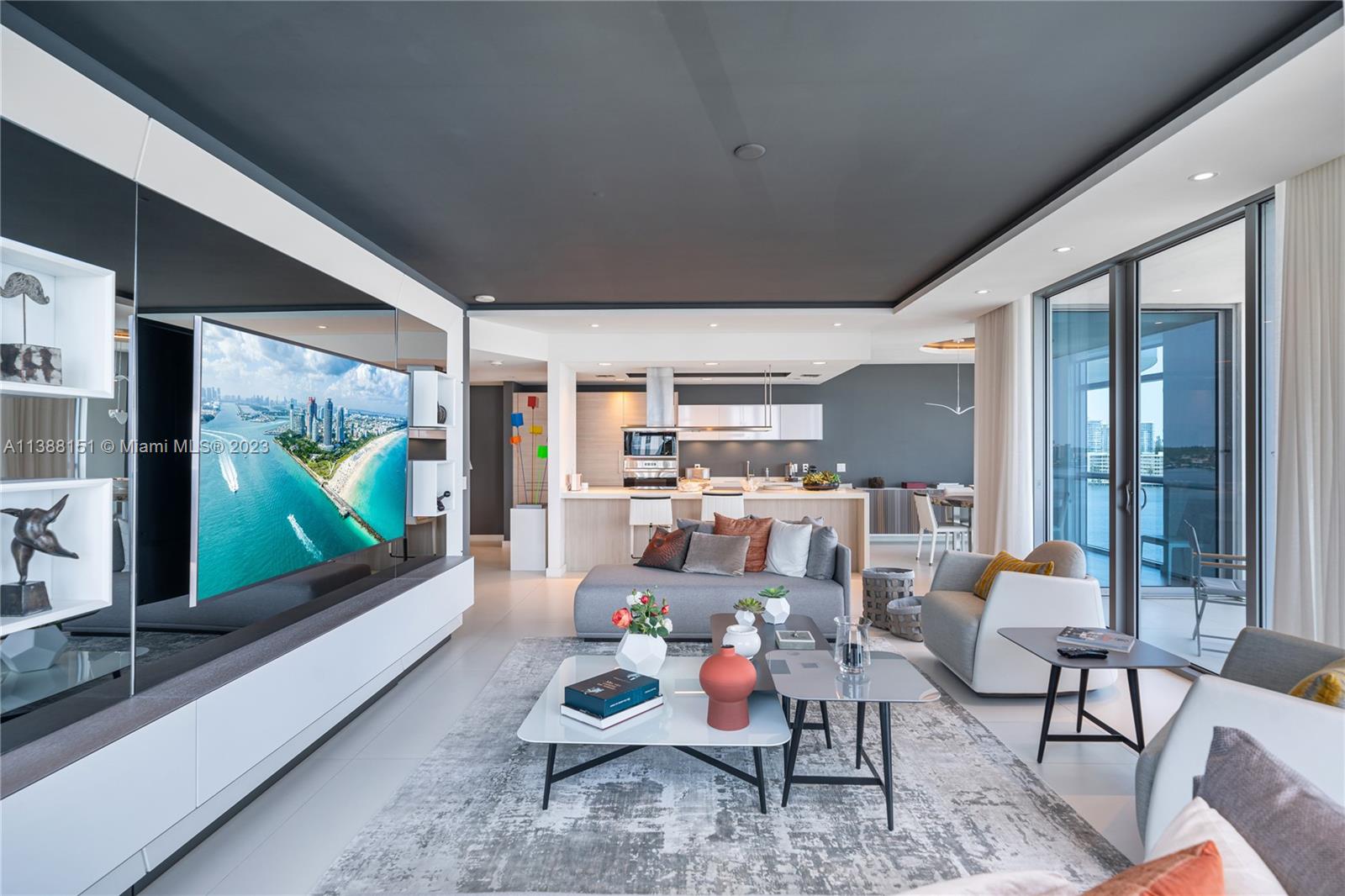 MARINA PALMS RESIDENCES N - Residential