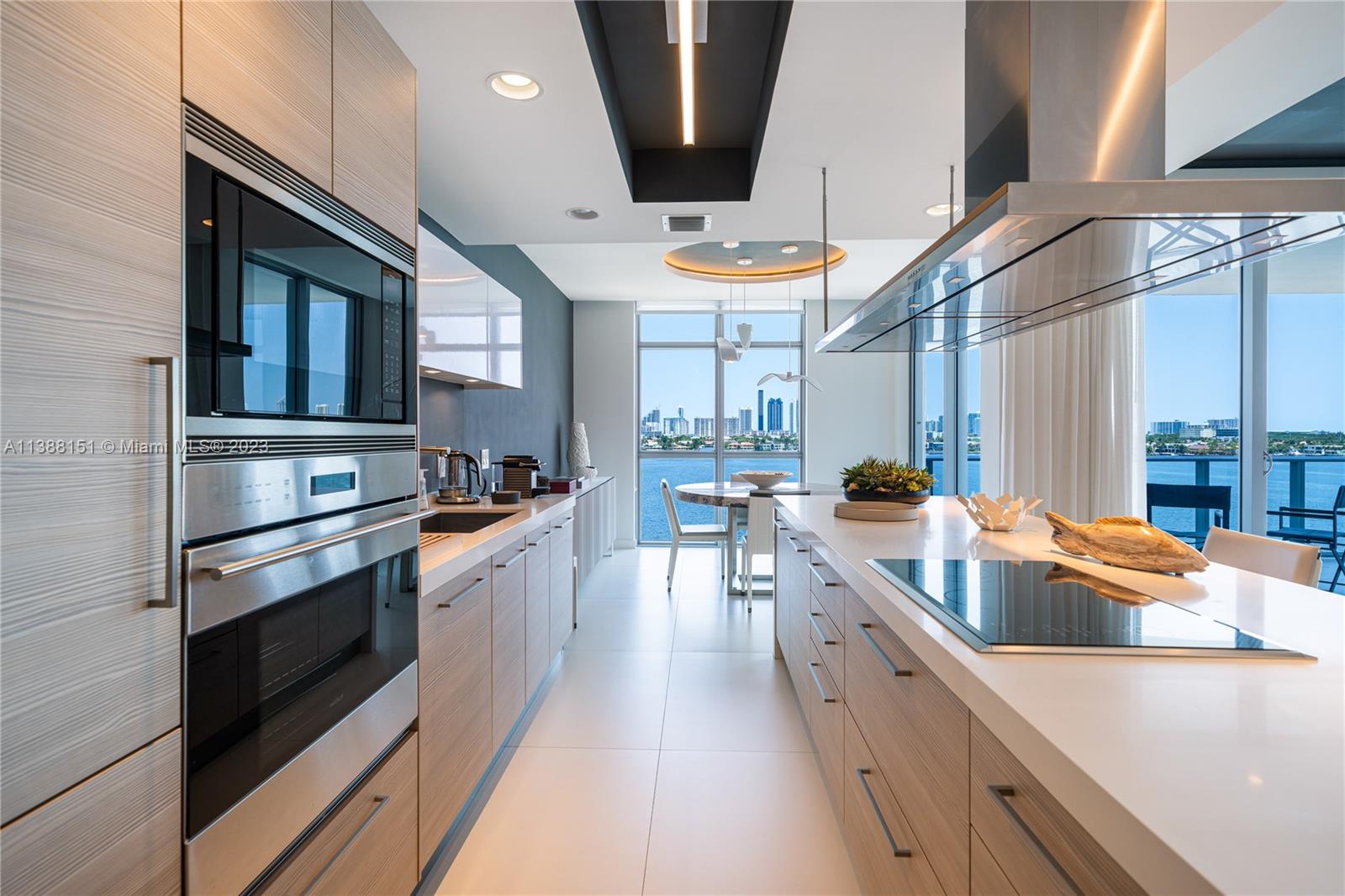 MARINA PALMS RESIDENCES N - Residential