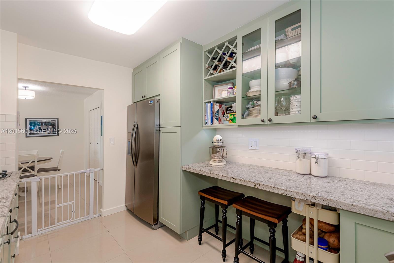 ROYAL EMBASSY CONDO - Residential