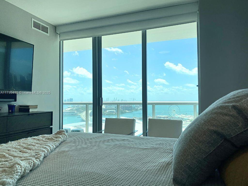 MARINABLUE CONDO - Residential Lease