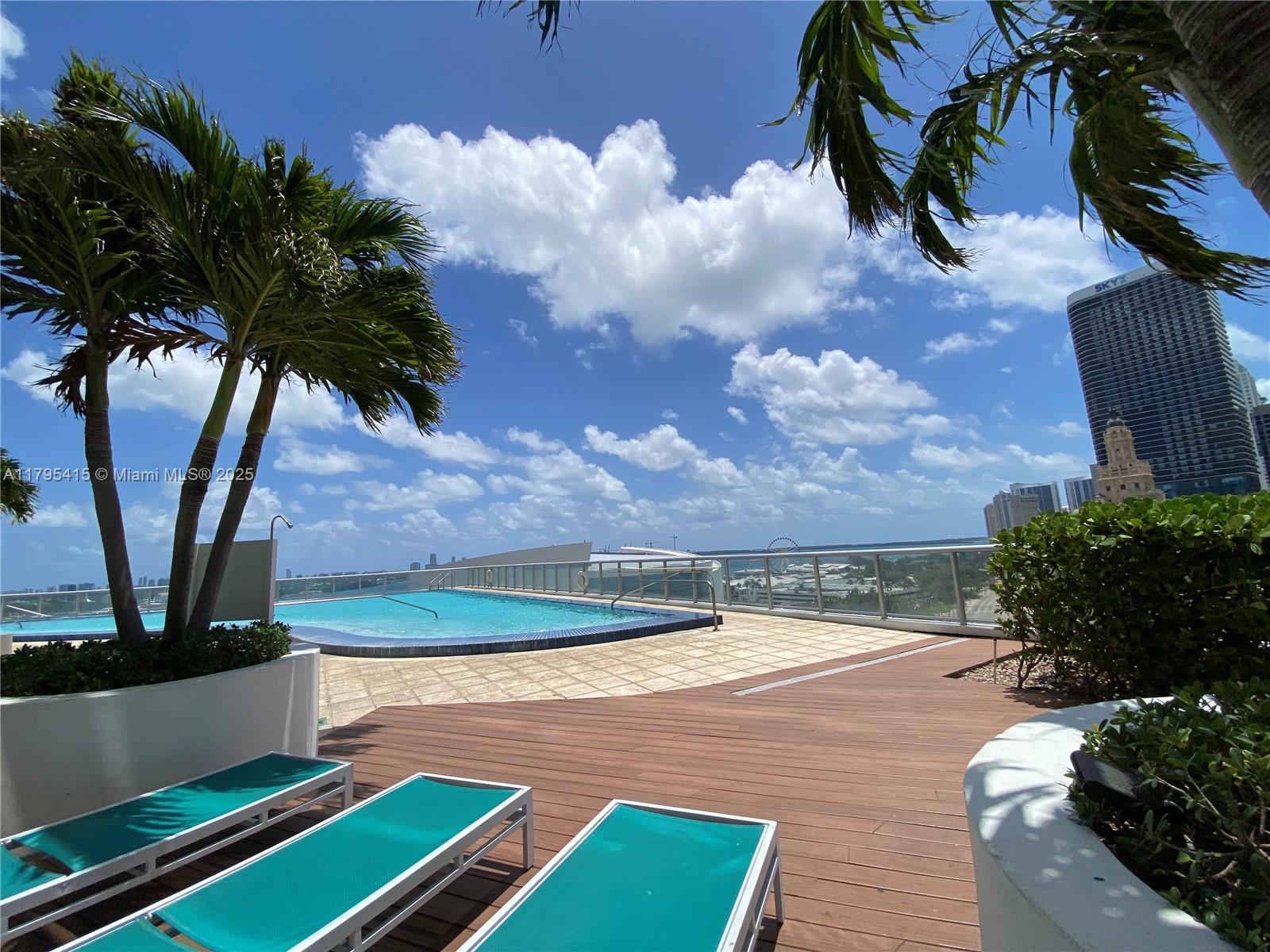 MARINABLUE CONDO - Residential Lease