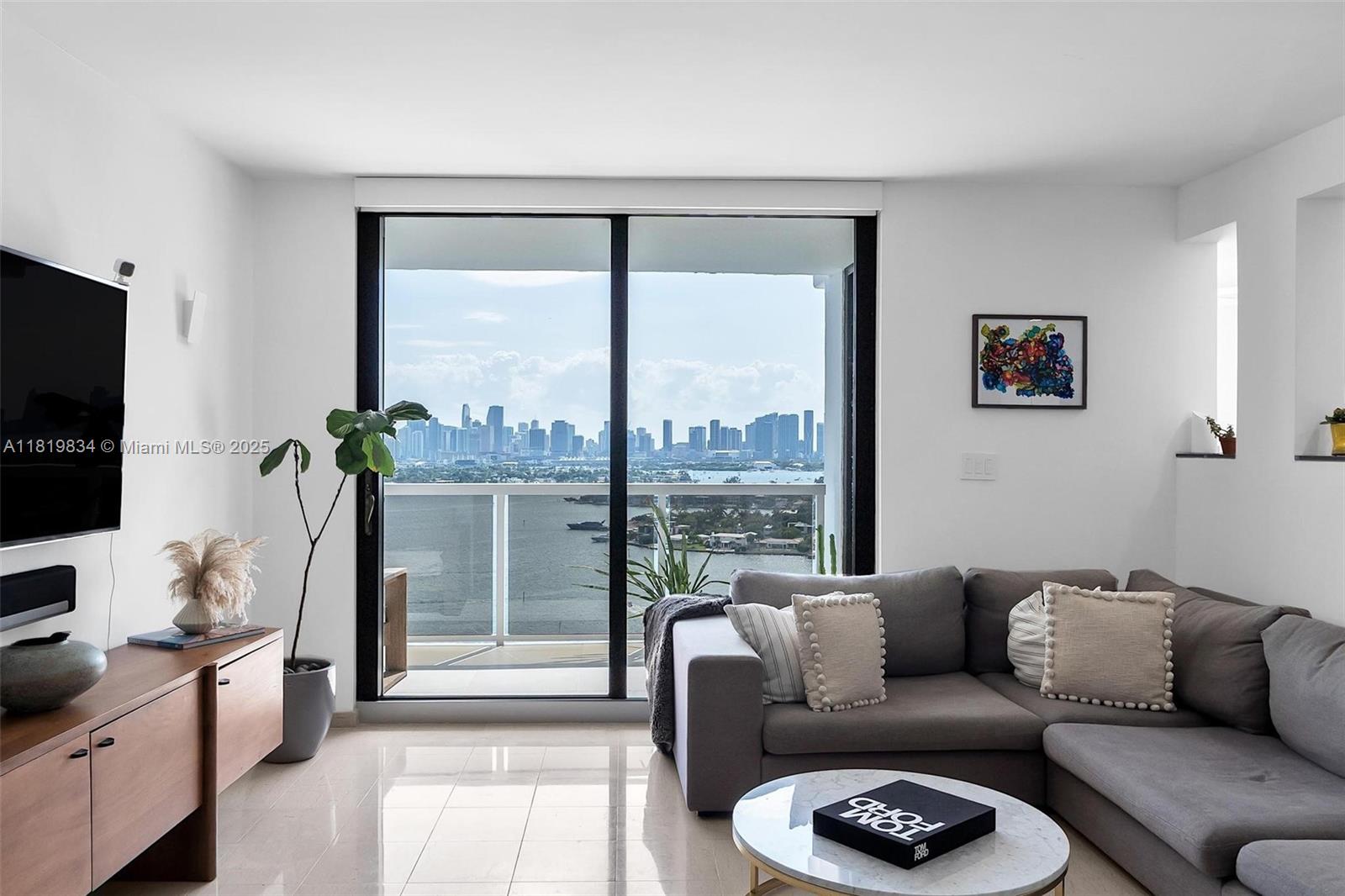 9 Island Ave 2205, Miami Beach, Miami-Dade County, Florida - 2 Bedrooms  
2 Bathrooms - 