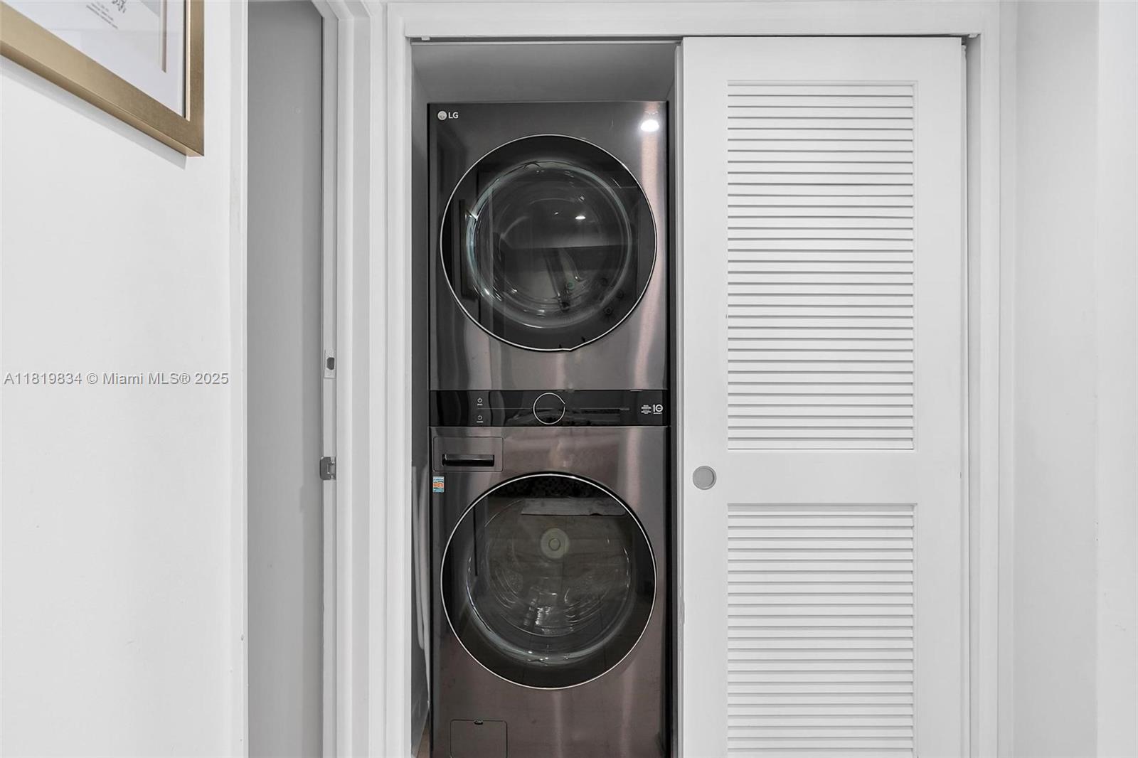 NINE ISLAND AVENUE CONDO - Residential Lease