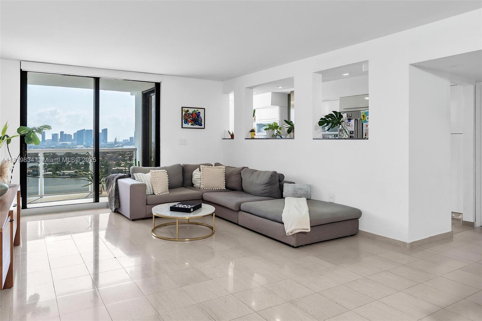 NINE ISLAND AVENUE CONDO - Residential Lease