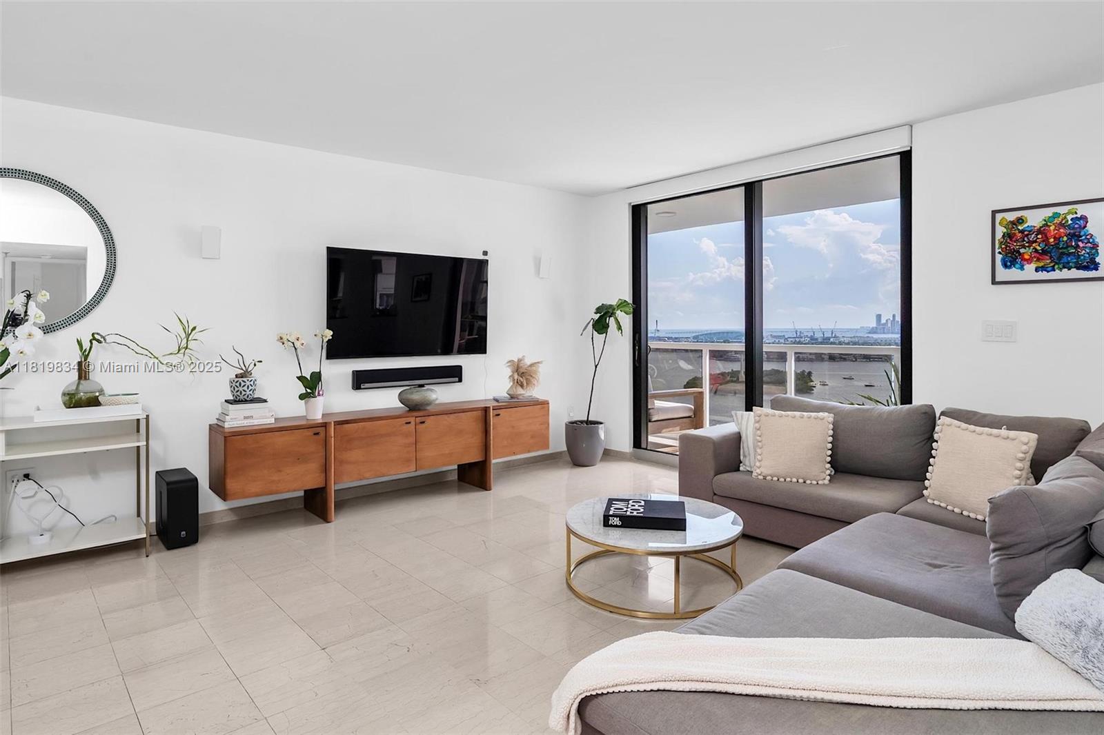 NINE ISLAND AVENUE CONDO - Residential Lease