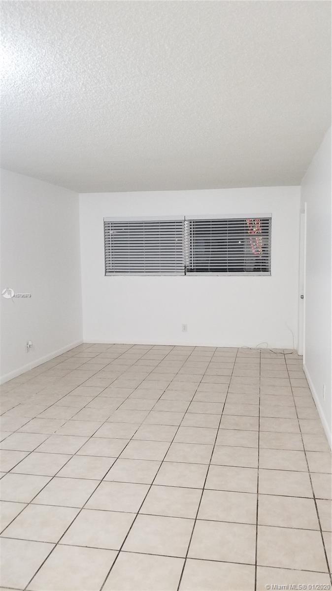 PARKSIDE TOWERS CONDO - Residential Lease