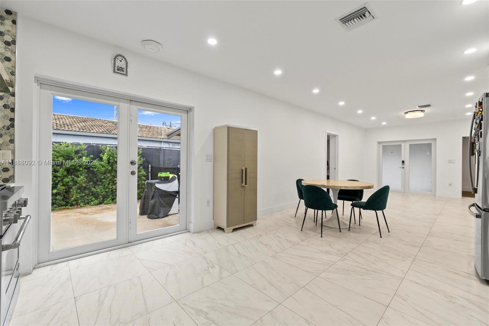 NEW LIFE SUB - Residential