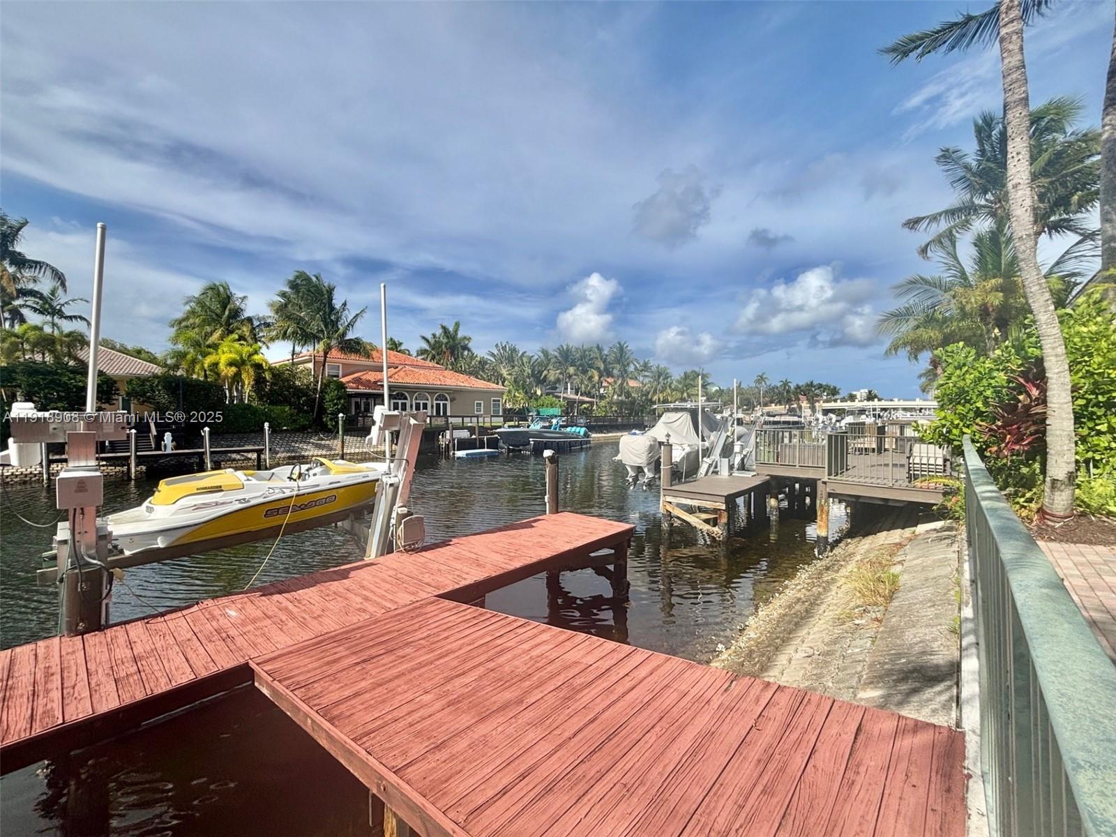 THREE ISLANDS 3RD SECTION - Residential Lease