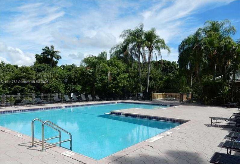 WINDWARD LAKES CONDO - Residential Lease