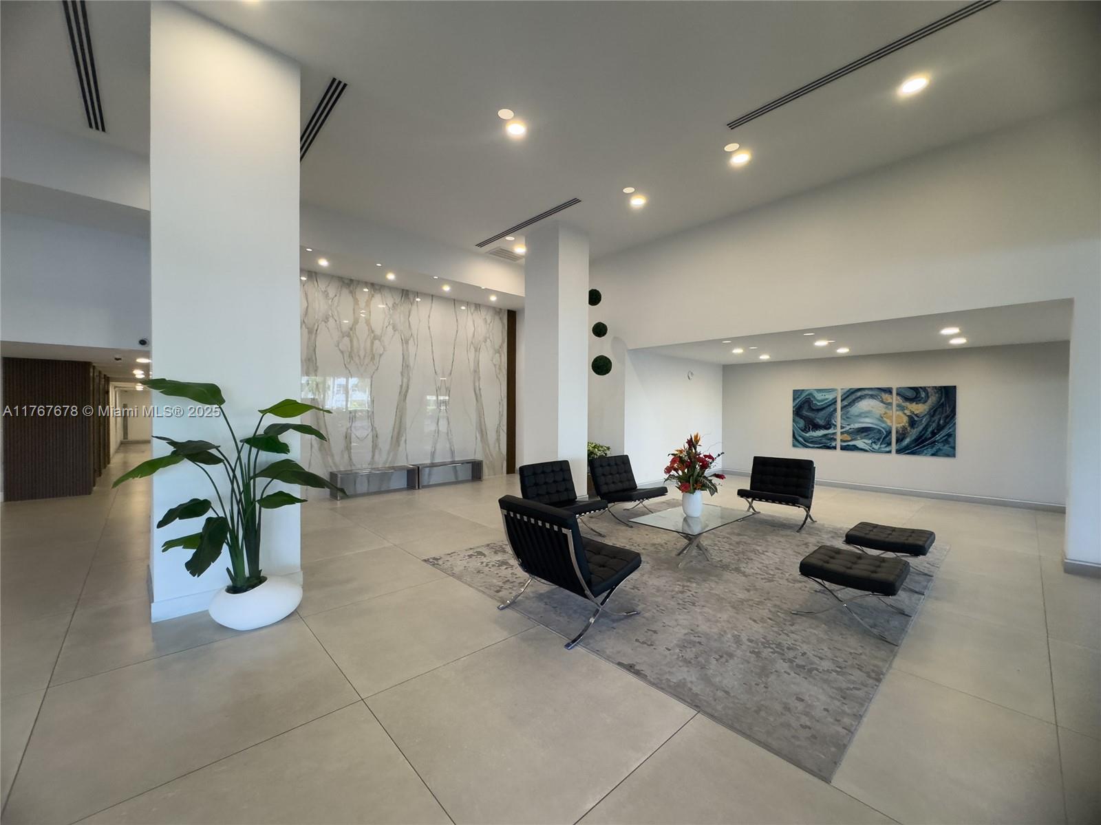 WINSTON TOWER 300 CONDO - Residential