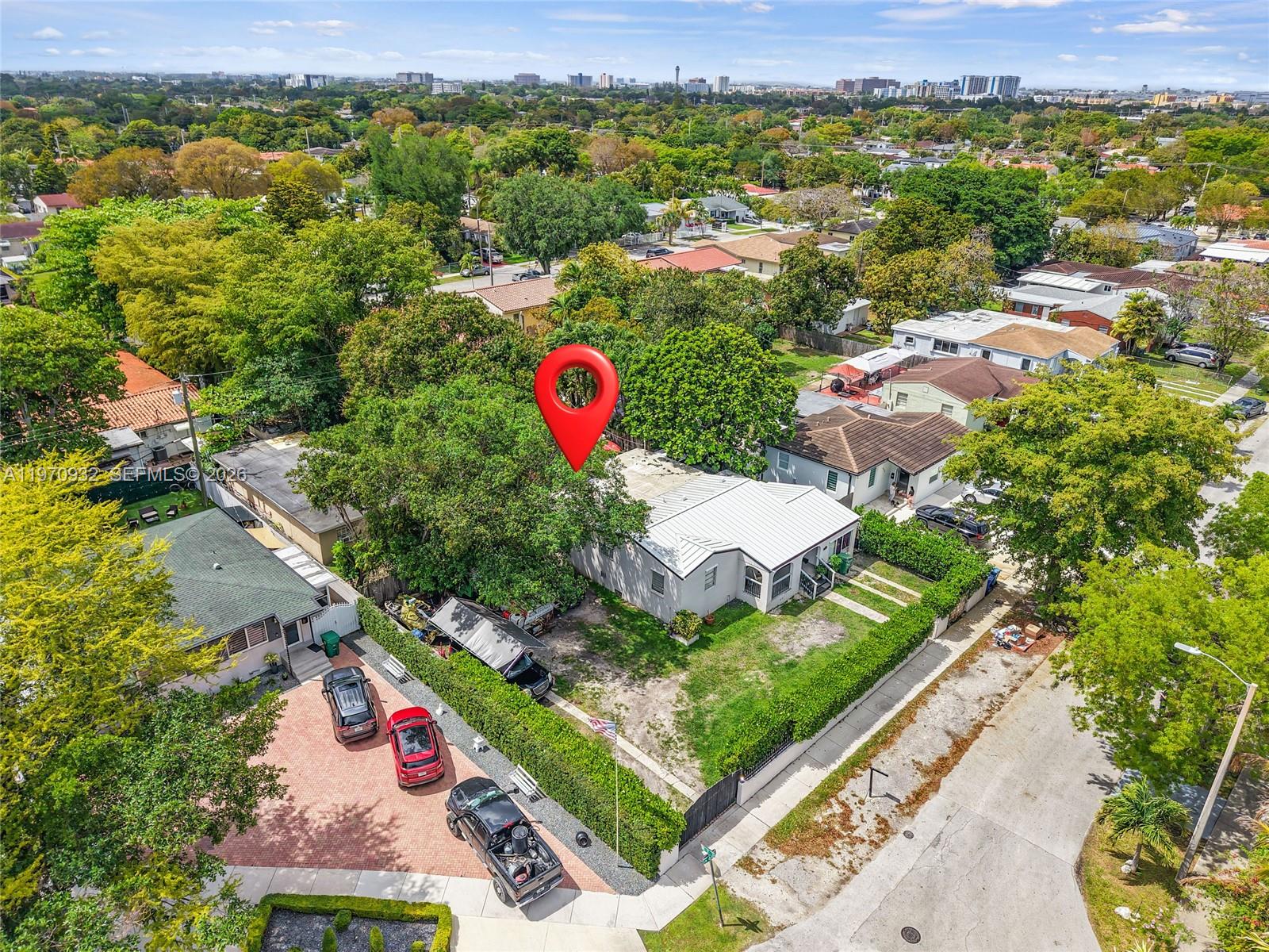 TAMIAMI TRAIL PARK - Residential