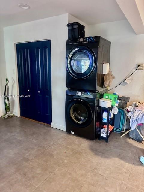 TAMIAMI TRAIL PARK - Residential