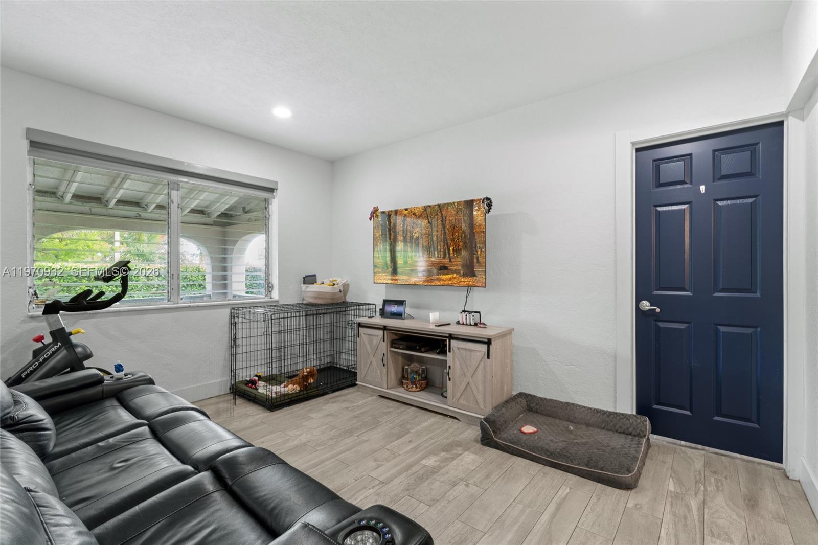 TAMIAMI TRAIL PARK - Residential