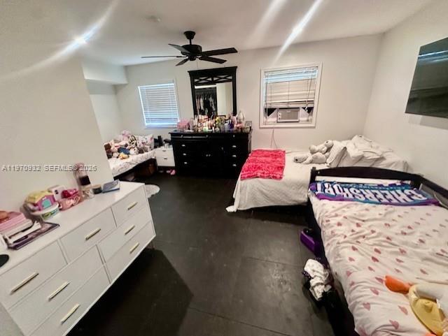 TAMIAMI TRAIL PARK - Residential