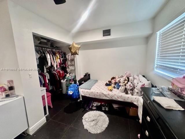 TAMIAMI TRAIL PARK - Residential