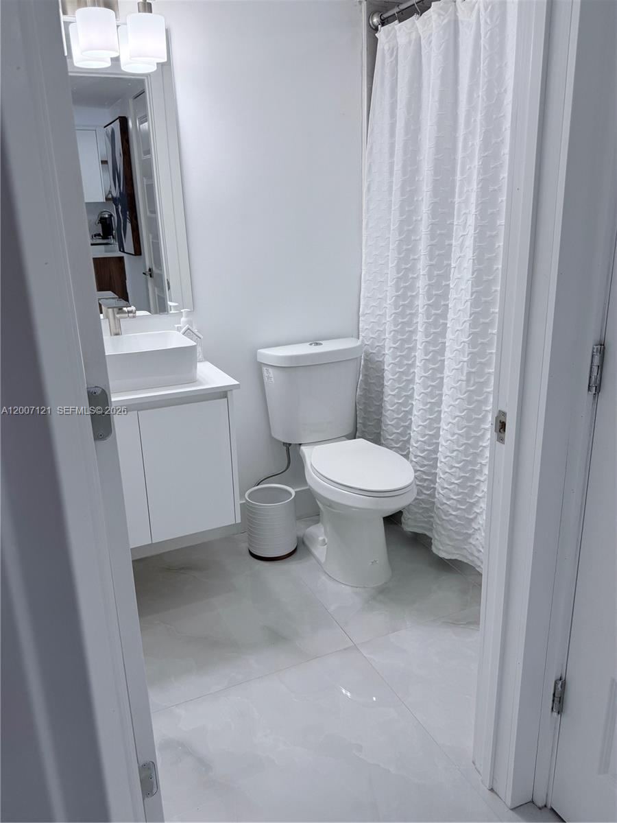 FAIRWAY GREENS CONDO HOME - Residential