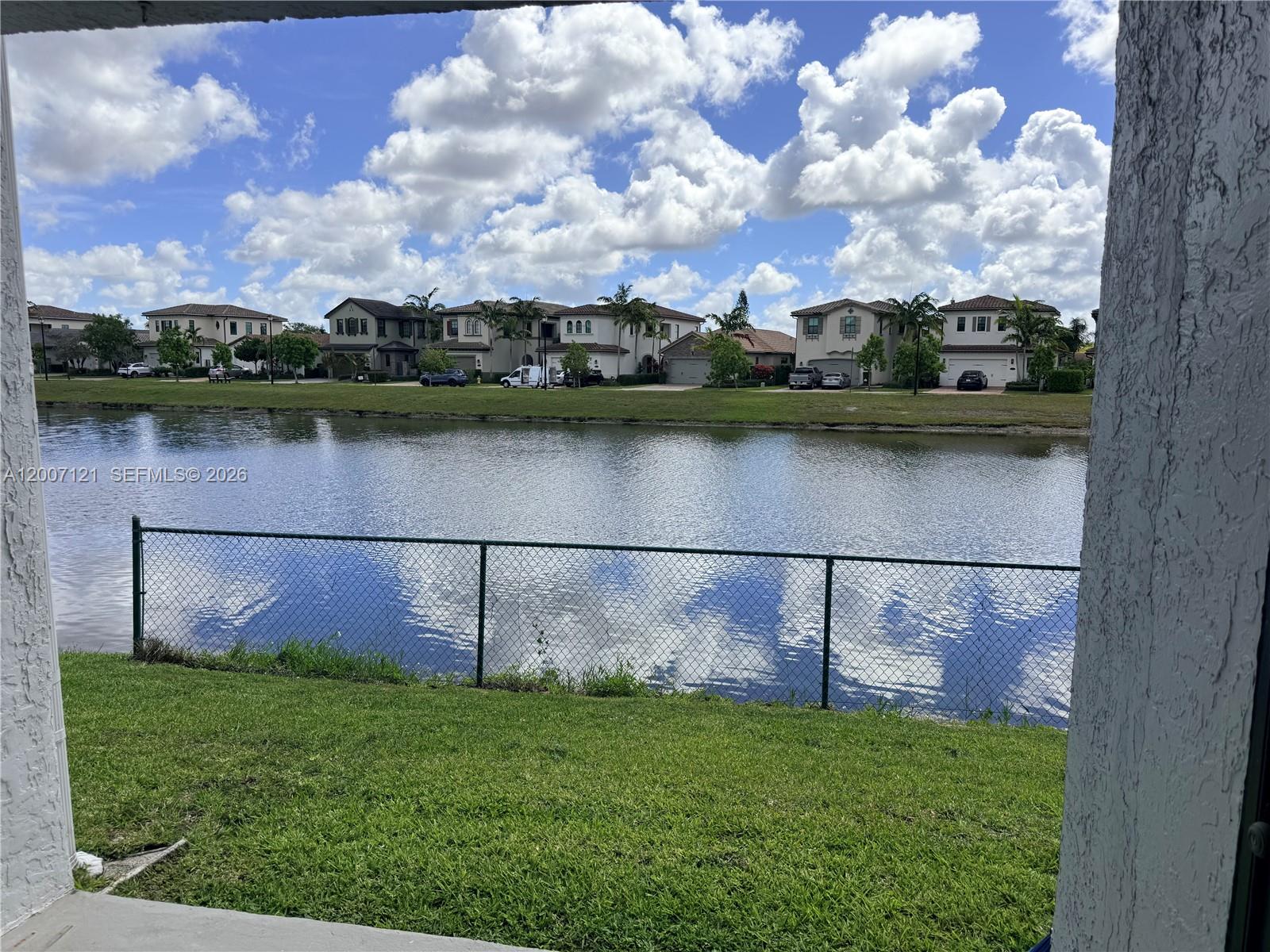 FAIRWAY GREENS CONDO HOME - Residential