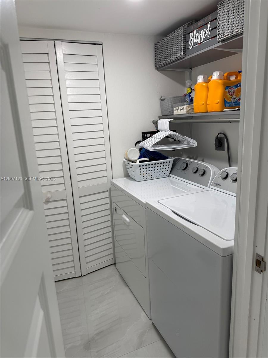 FAIRWAY GREENS CONDO HOME - Residential