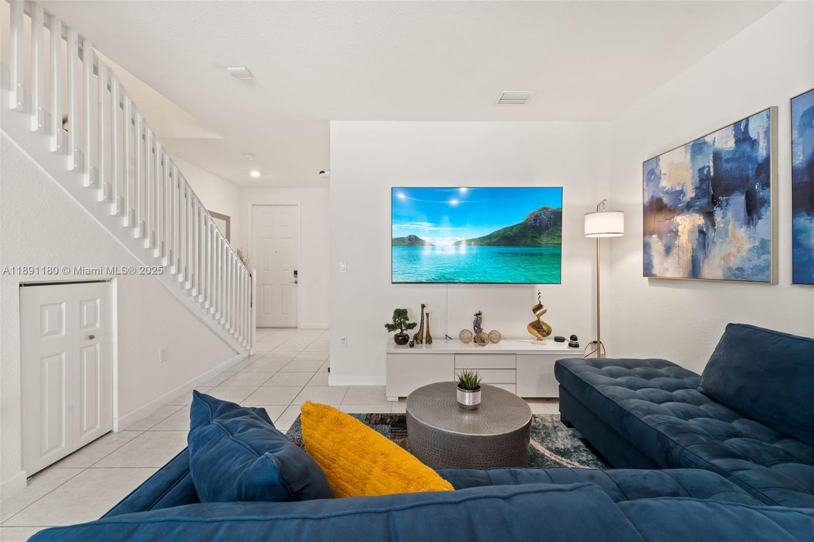 AQUABELLA SECTION TWO - Residential