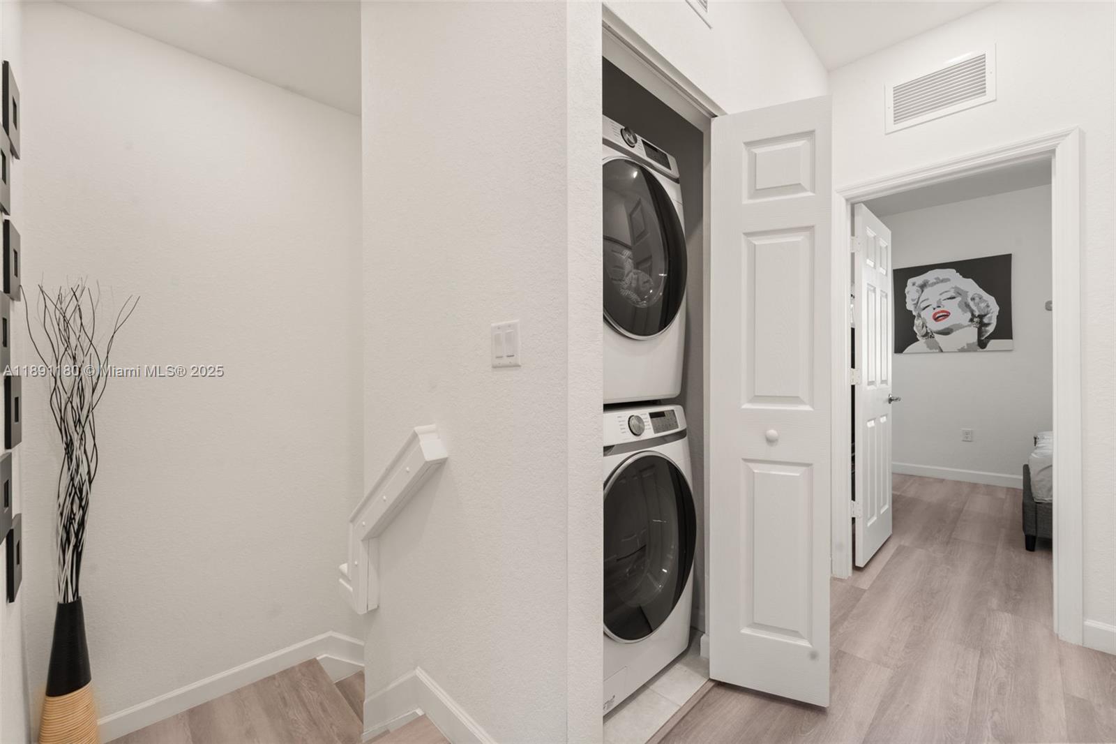 AQUABELLA SECTION TWO - Residential