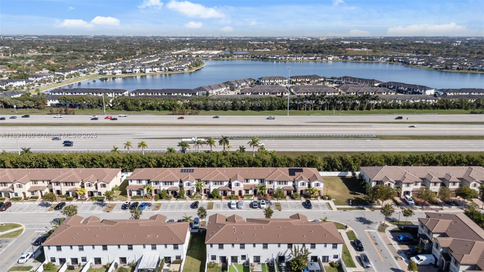 AQUABELLA SECTION TWO - Residential