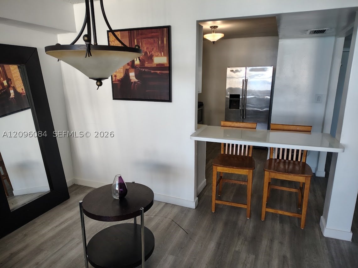 6039 Collins Ave 1710