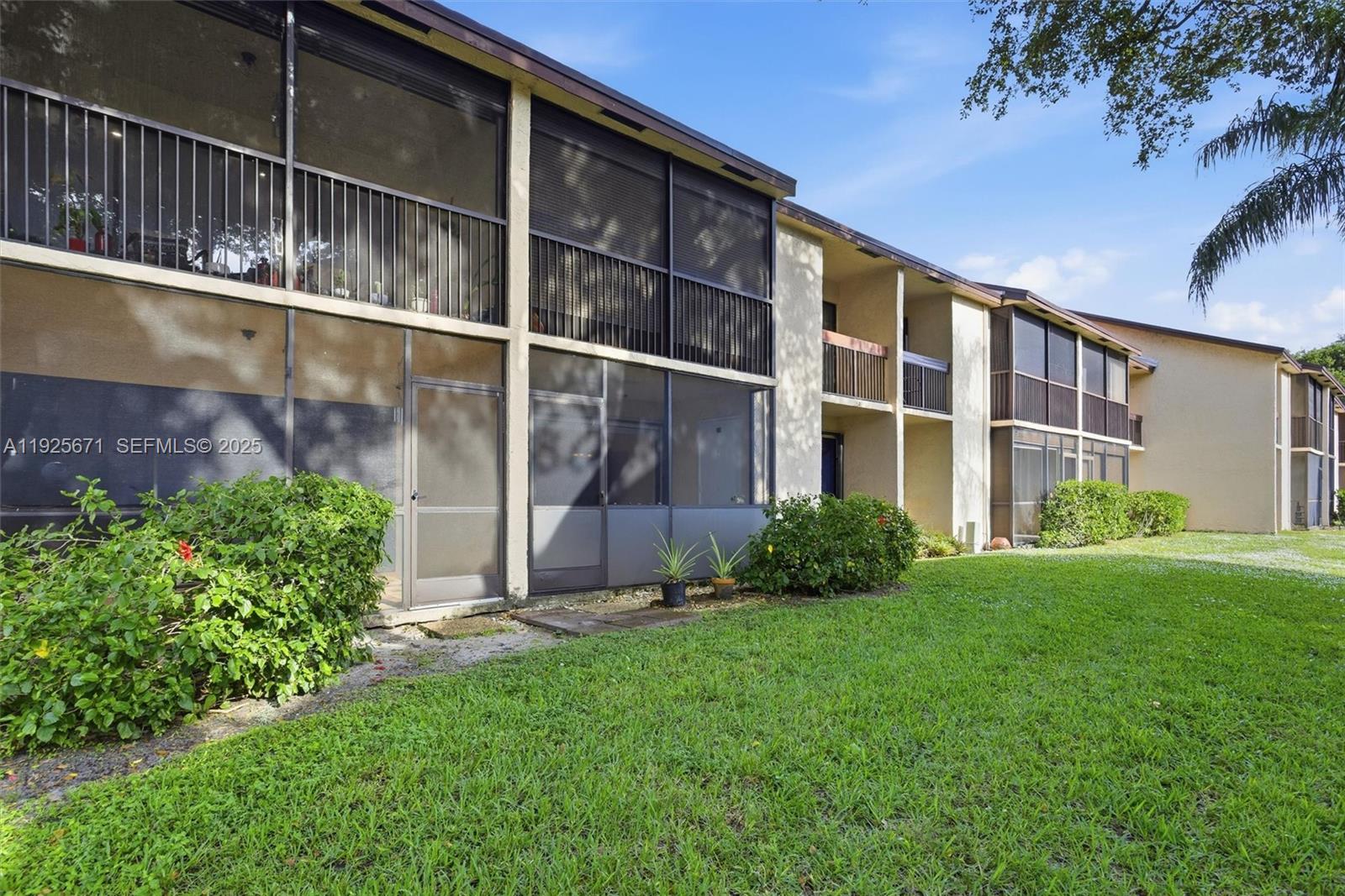 MEADOWRIDGE CONDO - Residential