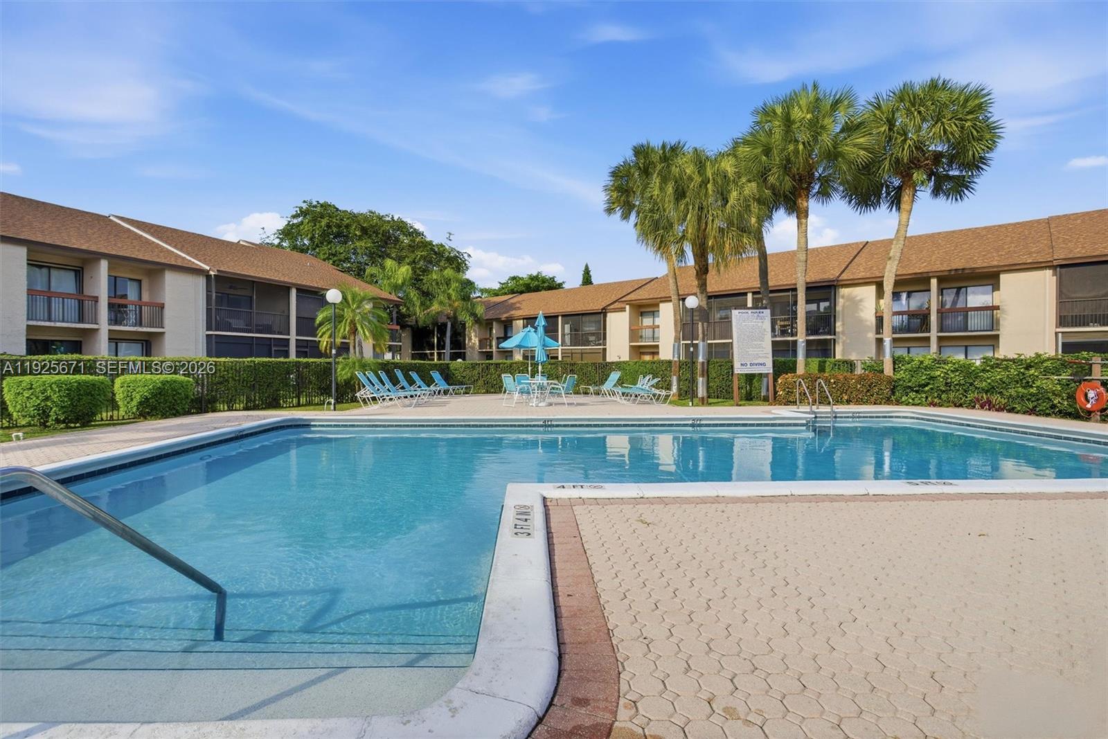 MEADOWRIDGE CONDO - Residential