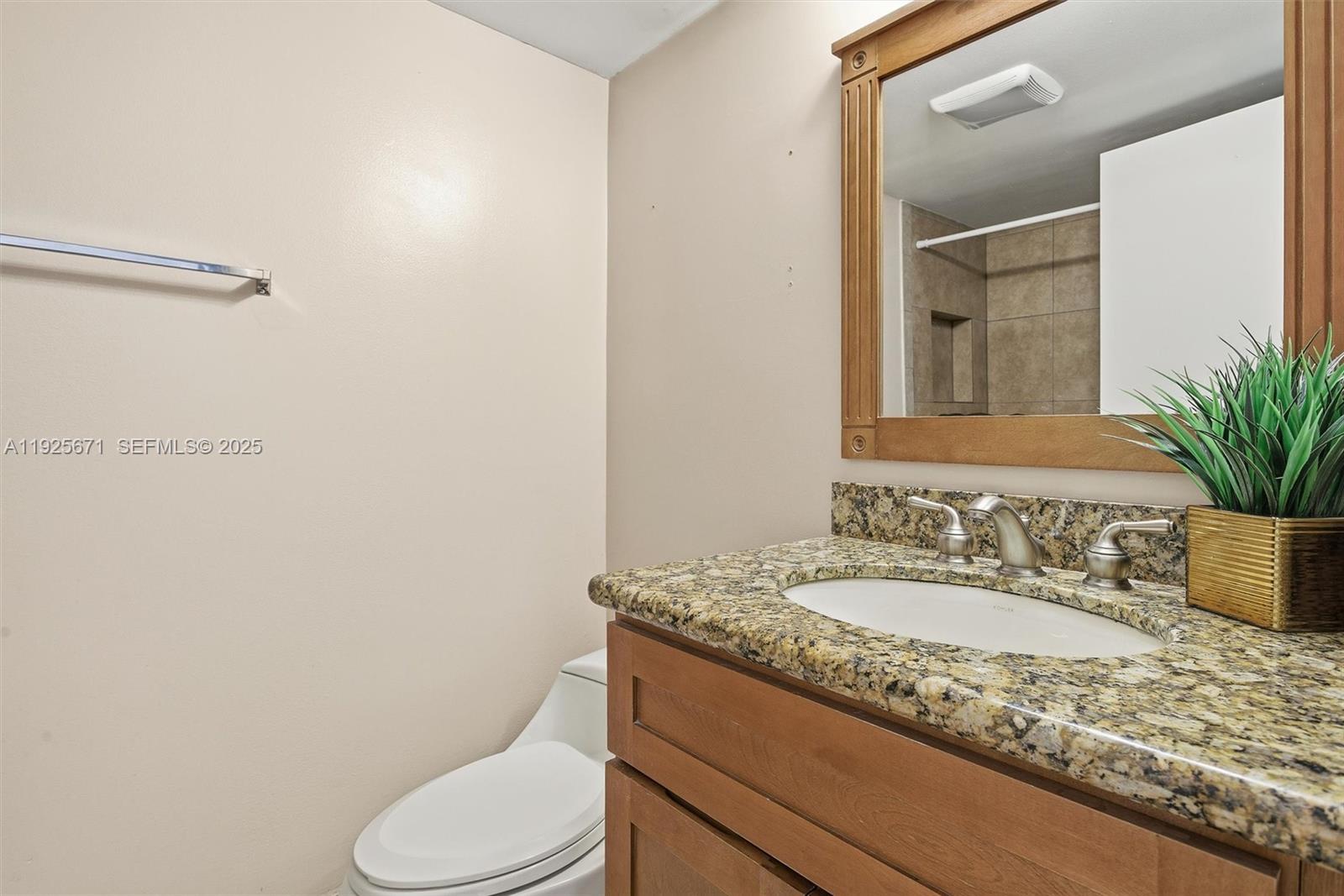 MEADOWRIDGE CONDO - Residential