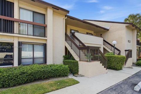 2379 SW 15th St 107 Deerfield Beach FL 33442