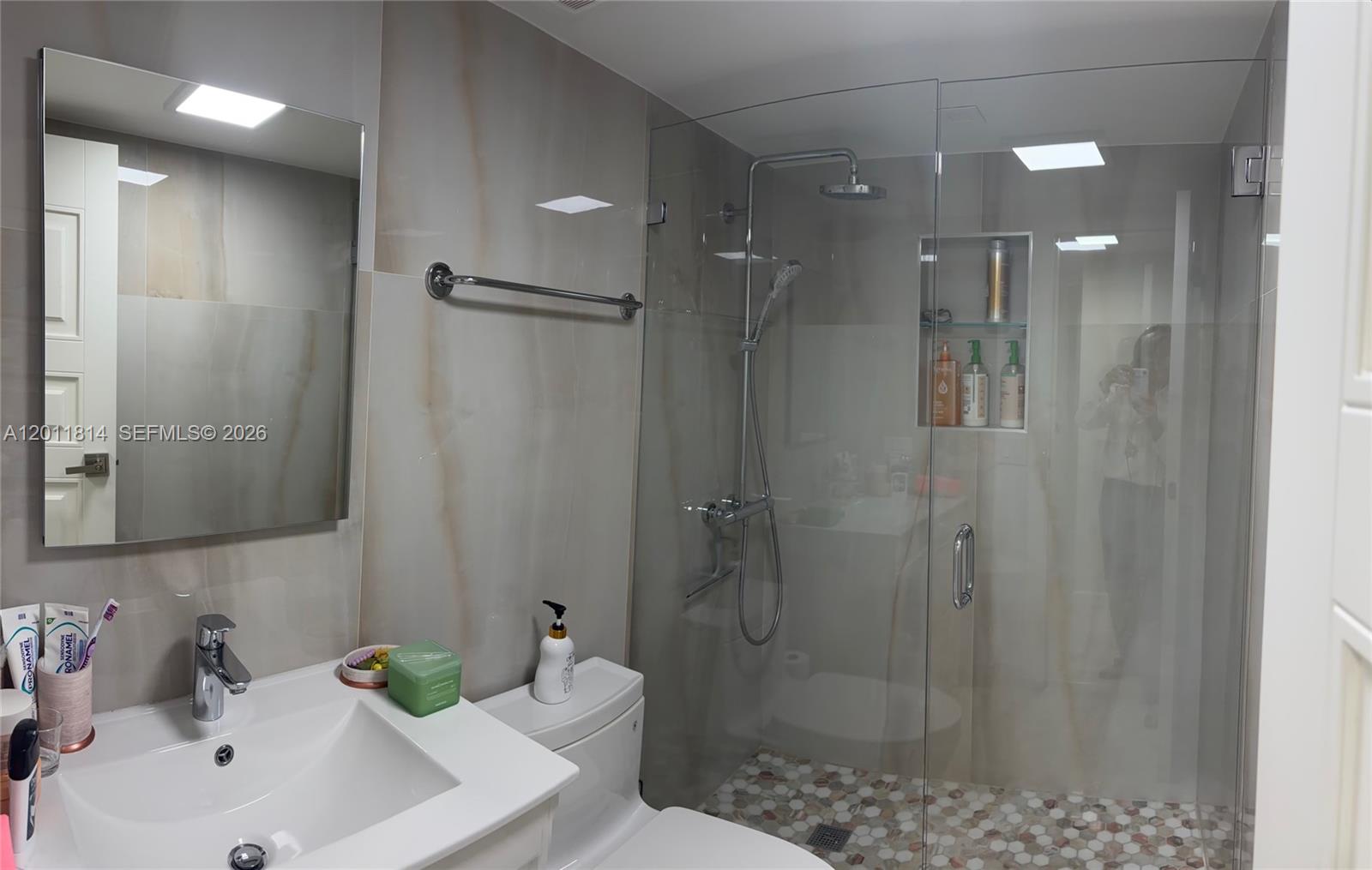 WINSTON TOWERS 100 CONDO - Residential