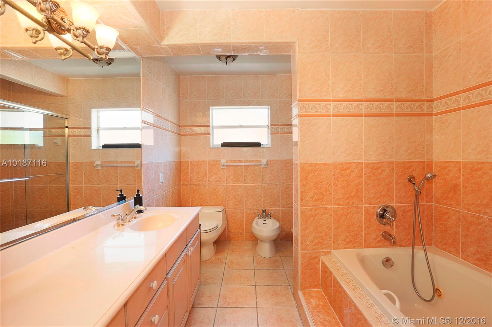 Bay Heights 1st Add - Residential