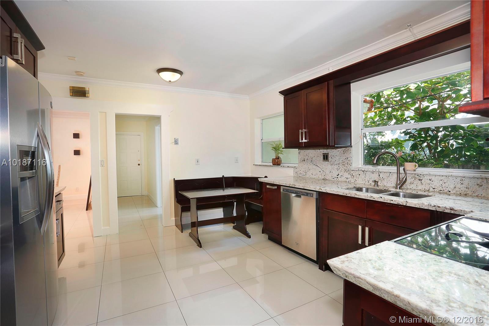 Bay Heights 1st Add - Residential